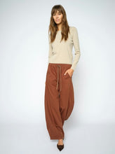 Indlæs billede til gallerivisning MOS MOSH Giulia Jog Pant Downtown Brown
