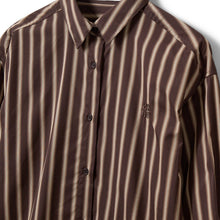 Indlæs billede til gallerivisning SOFIE SCHNOOR Mercy Striped Oversize Shirt Brown Striped
