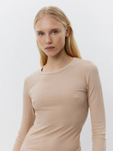 Indlæs billede til gallerivisning SOFIE SCHNOOR Petricia T-shirt LS Beige
