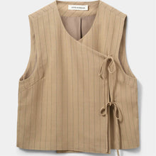 Indlæs billede til gallerivisning SOFIE SCHNOOR s251306 Cailinsw Vest Light brown
