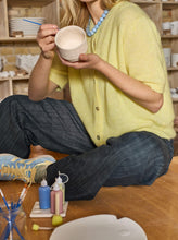 Indlæs billede til gallerivisning BLACK COLOUR Bcdell SS Cardigan Light Yellow
