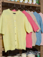 Indlæs billede til gallerivisning BLACK COLOUR Bcdell SS Cardigan Light Yellow
