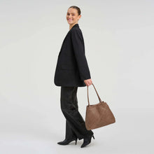 Indlæs billede til gallerivisning DEPECHE 16726 Sofya Shoulder Bag Dark Taupe
