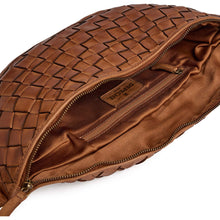 Indlæs billede til gallerivisning DEPECHE 16940 Warsaw Bumbag Vintage Cognac
