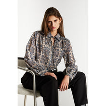 Indlæs billede til gallerivisning BRUUNS BAZAAR Aiphanes Lorina Shirt Antique Flower
