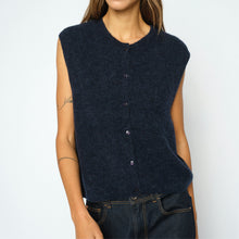 Indlæs billede til gallerivisning MOS MOSH Almine Thora Knit Vest Salute Navy
