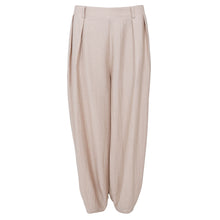 Indlæs billede til gallerivisning BLACK COLOUR Bcabu Ballon Pant Sand
