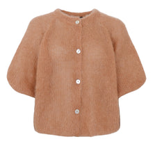 Indlæs billede til gallerivisning BLACK COLOUR Bcbjoerk Patent Knit Cardigan Camel
