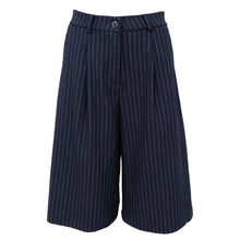 Indlæs billede til gallerivisning BLACK COLOUR Bccapone Pleated Long Shorts Navy
