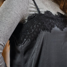 Indlæs billede til gallerivisning BLACK COLOUR Bcevie Lace Strap Dress Sort
