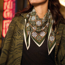 Indlæs billede til gallerivisning BLACK COLOUR Bcewa Satin Scarf Army

