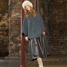Indlæs billede til gallerivisning BLACK COLOUR Bcpenny Poncho Grey
