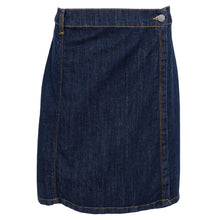 Indlæs billede til gallerivisning BLACK COLOUR Bcrussel Short Wrap Skirt Dark Denim
