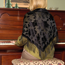 Indlæs billede til gallerivisning BLACK COLOUR Bczora Velvet Fringe Scarf Sort
