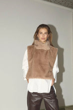 Indlæs billede til gallerivisning CO' COUTURE Fera Faux Collar Creme
