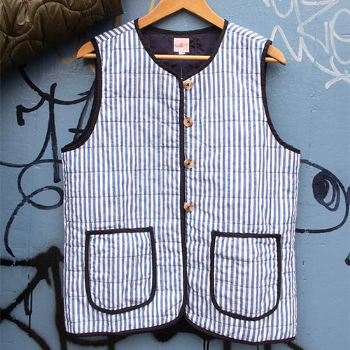 CRAFT SISTERS Quilted Waistcoat Striped 01