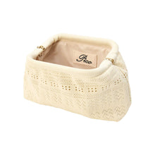 Indlæs billede til gallerivisning PICO COPENHAGEN Small Rosalia Clutch Ivory Lace
