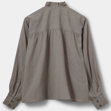 Indlæs billede til gallerivisning SOFIE SCHNOOR Edna Frilled Shirt Stone Grey
