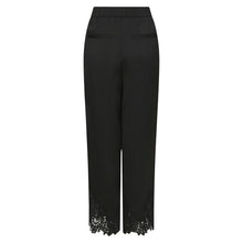 Indlæs billede til gallerivisning NEO NOIR Emery Heavy Sateen Lace Pants Black
