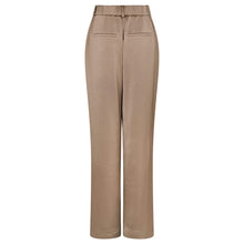 Indlæs billede til gallerivisning NEO NOIR Emmett Heavy Sateen Pant Dark Taupe
