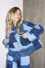 Indlæs billede til gallerivisning CO&#39; COUTURE Patch Denim Box Jacket
