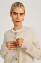 Indlæs billede til gallerivisning O'TAY Oceania Cardigan Warm Beige
