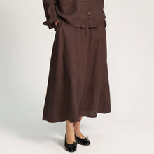 Indlæs billede til gallerivisning O'TAY Gerda Skirt Dark Chocolate
