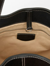 Indlæs billede til gallerivisning BECK SÖNDERGAARD Suede Laurel Bag Sort
