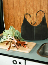 Indlæs billede til gallerivisning BECK SÖNDERGAARD Suede Veg Gema Bag Chocolate
