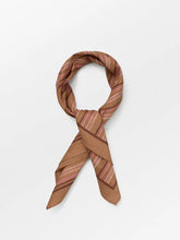 Indlæs billede til gallerivisning BECK SÖNDERGAARD Scallopia Striped Cotta Scarf Wood Trush Brown
