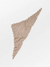 Indlæs billede til gallerivisning BECK SÖNDERGAARD Opany Triangle Scarf Melange Brown
