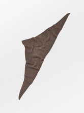 Indlæs billede til gallerivisning BECK SÖNDERGAARD Alpaca Wool Triangle Scarf Hot Fudge Brown
