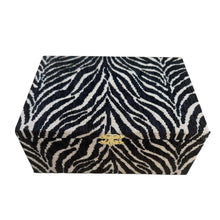 Indlæs billede til gallerivisning PICO COPENHAGEN Giant Jewelry Black Zebra
