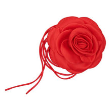 Indlæs billede til gallerivisning PICO COPENHAGEN Giant Satin Rose String Red

