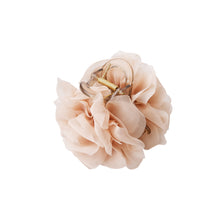 Indlæs billede til gallerivisning BLACK COLOUR Bcglassy Flower Hair Claw Beige
