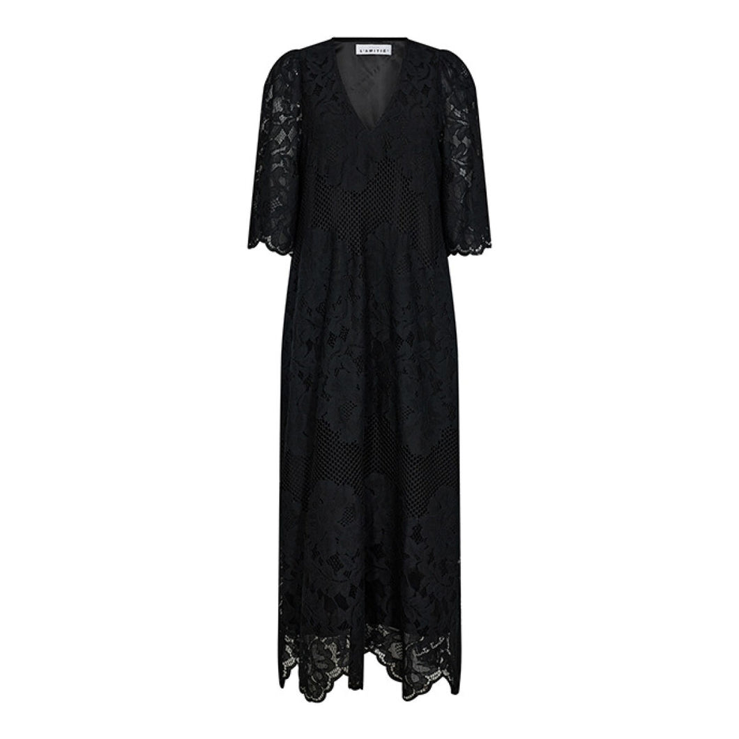 HAUTE L'AMITIÉ Curvey Lace Hem Dress Black