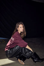 Indlæs billede til gallerivisning HAUTE L'AMITIÉ New Studio Tie Sweat Wine
