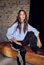 Indlæs billede til gallerivisning HAUTE L'AMITIE Sweat Mix Blue Stripe Shirt
