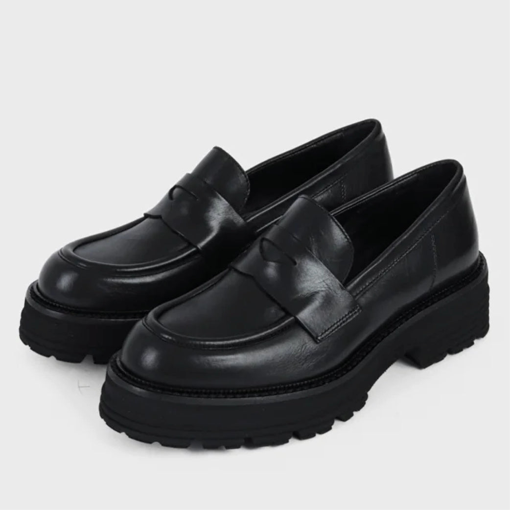 BUKELA Isola Loafers Sort