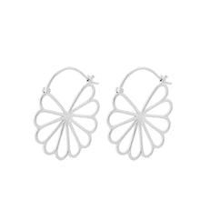 Indlæs billede til gallerivisning PERNILLE CORYDON Large Bellis Earrings
