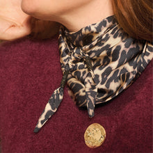 Indlæs billede til gallerivisning BLACK COLOUR Bcfenella Mini Scarf Double Layer Leo
