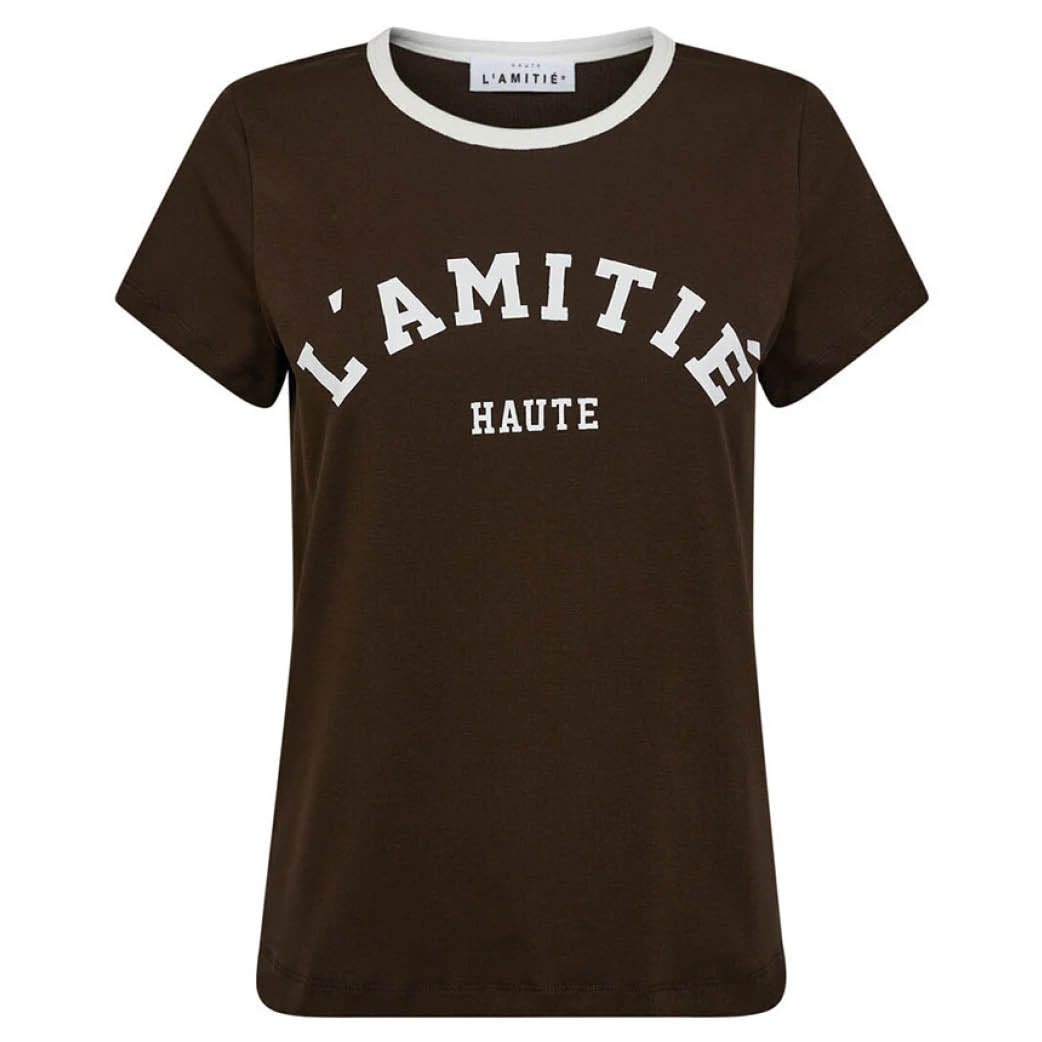 HAUTE L'AMITIE Neckline Logo Tee Mocca