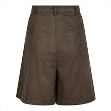 Indlæs billede til gallerivisning NEO NOIR Nika Faux Suede Bermuda Shorts Dark Brown
