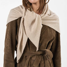 Indlæs billede til gallerivisning O&#39;TAY Obi Scarf Sand
