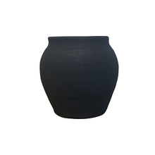 Indlæs billede til gallerivisning TINE K Lerkrukke 15xh14 Pirate Black
