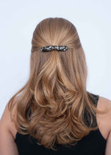 Indlæs billede til gallerivisning SUI AVA Curved Pepper Pop Clip Moonbeam
