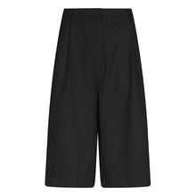 Indlæs billede til gallerivisning NEO NOIR Rima Slim Pinstripe Shorts Navy
