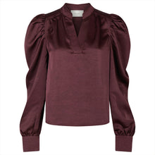 Indlæs billede til gallerivisning NEO NOIR Rosslyn Heavy Sateen Blouse Burgundy
