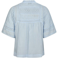 Indlæs billede til gallerivisning NEO NOIR Siama Voile Blouse Light Blue
