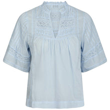Indlæs billede til gallerivisning NEO NOIR Siama Voile Blouse Light Blue
